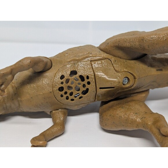 Jurassic World Fallen Kingdom Roarivores Tyrannosaurus Rex T-Rex Dinosaur Figure - Picture 12 of 13